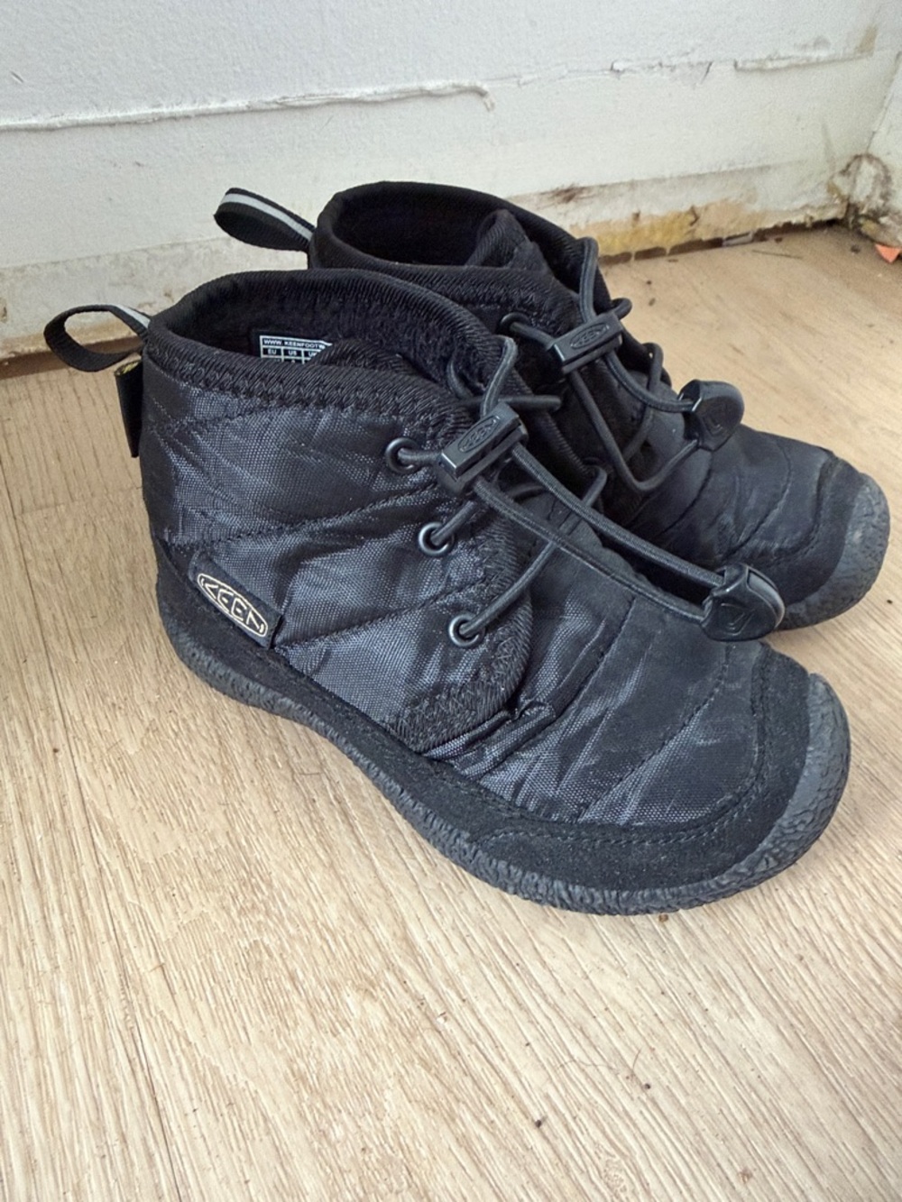 Keen Kids Waterproof Black Quilted Ankle Boots with Bungee Lace